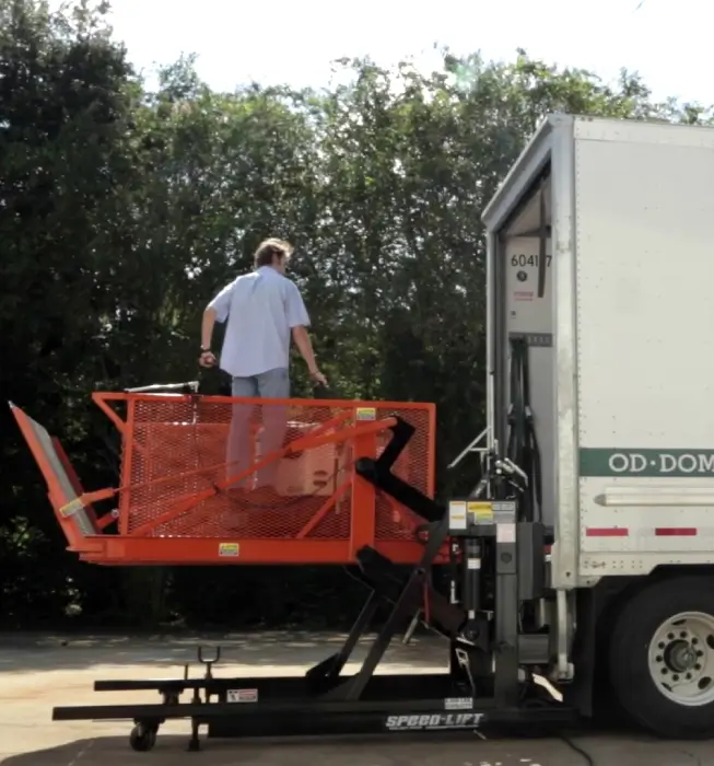 MyDock® Speed-Lift - Loading Dock Lift